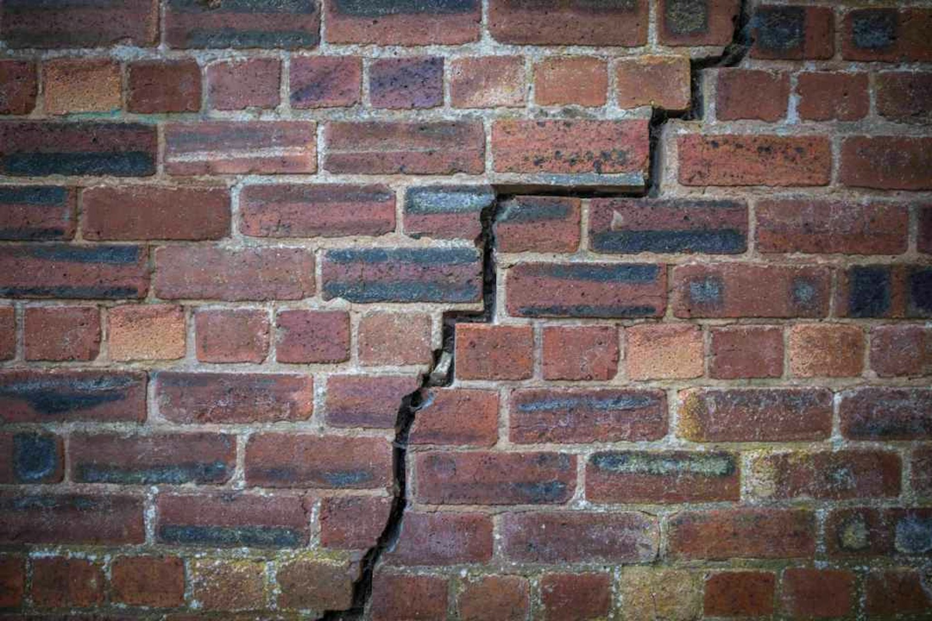 Subsidence is a significant climate risk for London Homeowners