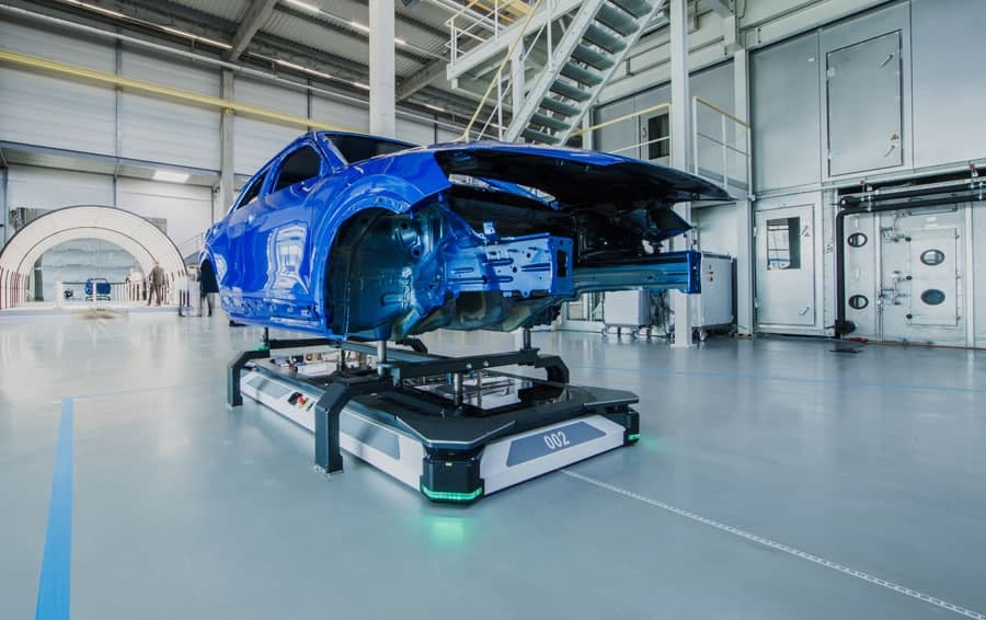 A Partnership in Innovation: BlueBotics and Dürr Systems sign exclusive agreement to drive the future of paint shop AGVs