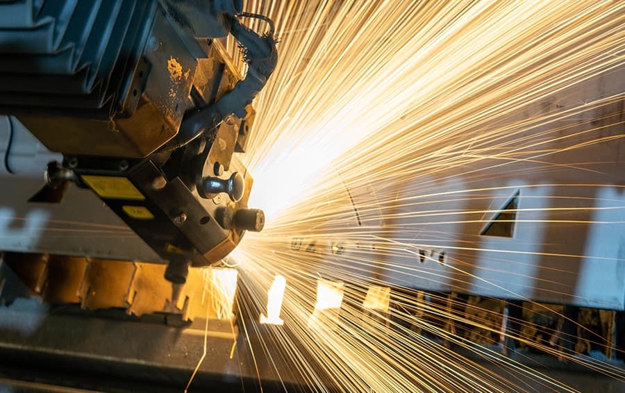 Stock value held by UK SME manufacturers up by more than a third amid supply chain uncertainty