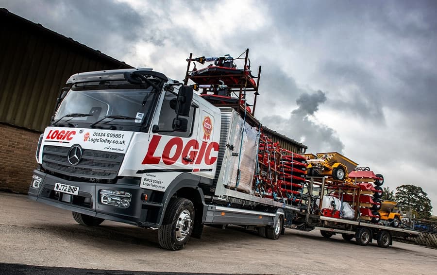 Logic dictates that the best replacement for a Mercedes-Benz Atego is… another Atego!